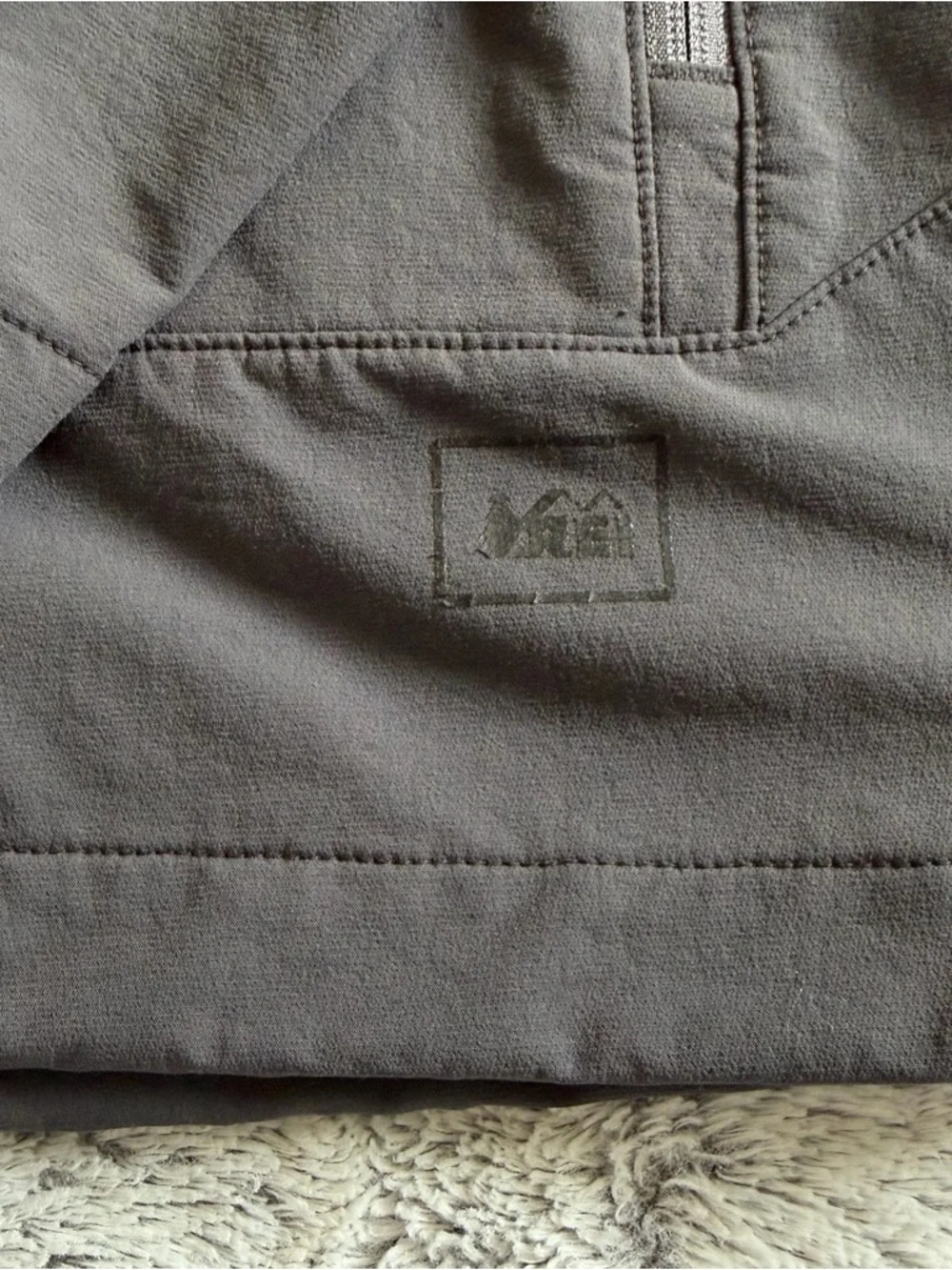 REI Softshell Jacket Full-Zip Men’s Medium Gray‎ Lightweight Activewear Outdoors